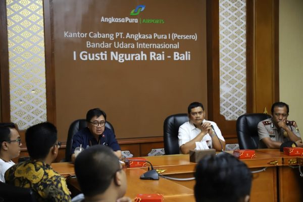 Di Bandara Ngurah Rai, Grab Hanya Penyedia Aplikasi Pemesanan Layanan Transportasi Darat
