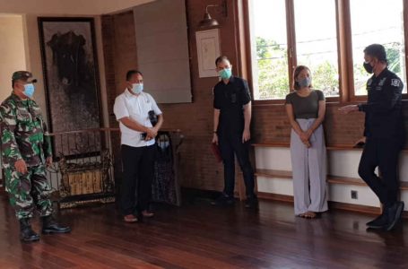 Operasi Gabungan Tim PORA di Kecamatan Ubud, Ingatkan Protokol Kesehatan