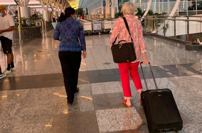 Overstay 461 Hari, Lansia Asal Belanda Dipulangkan ke Negaranya